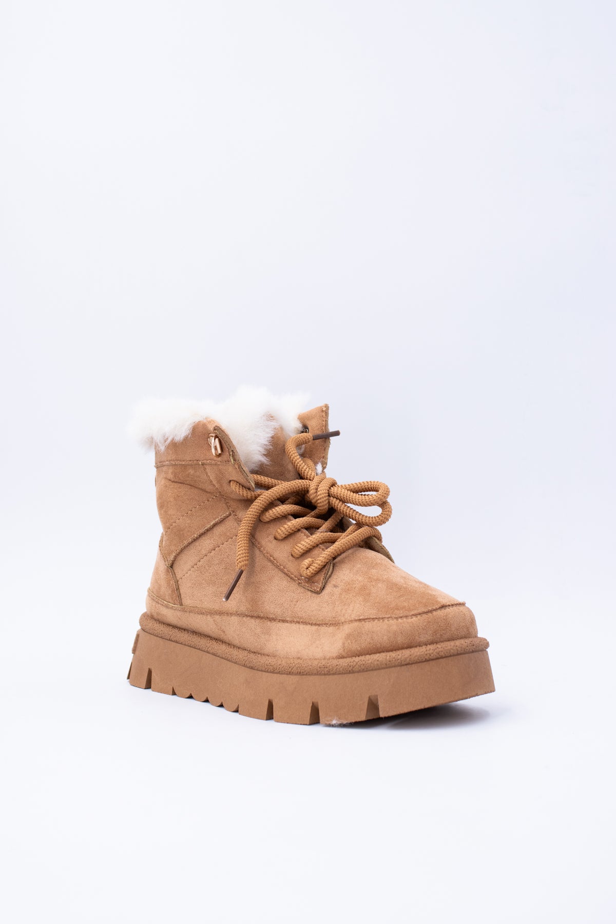 Boots Maya