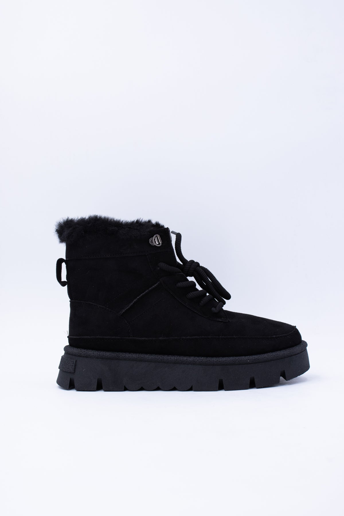Boots Maya
