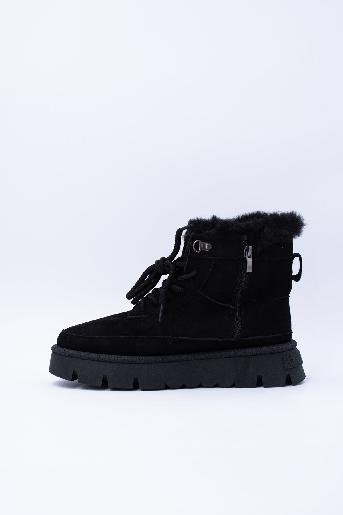 Boots Maya