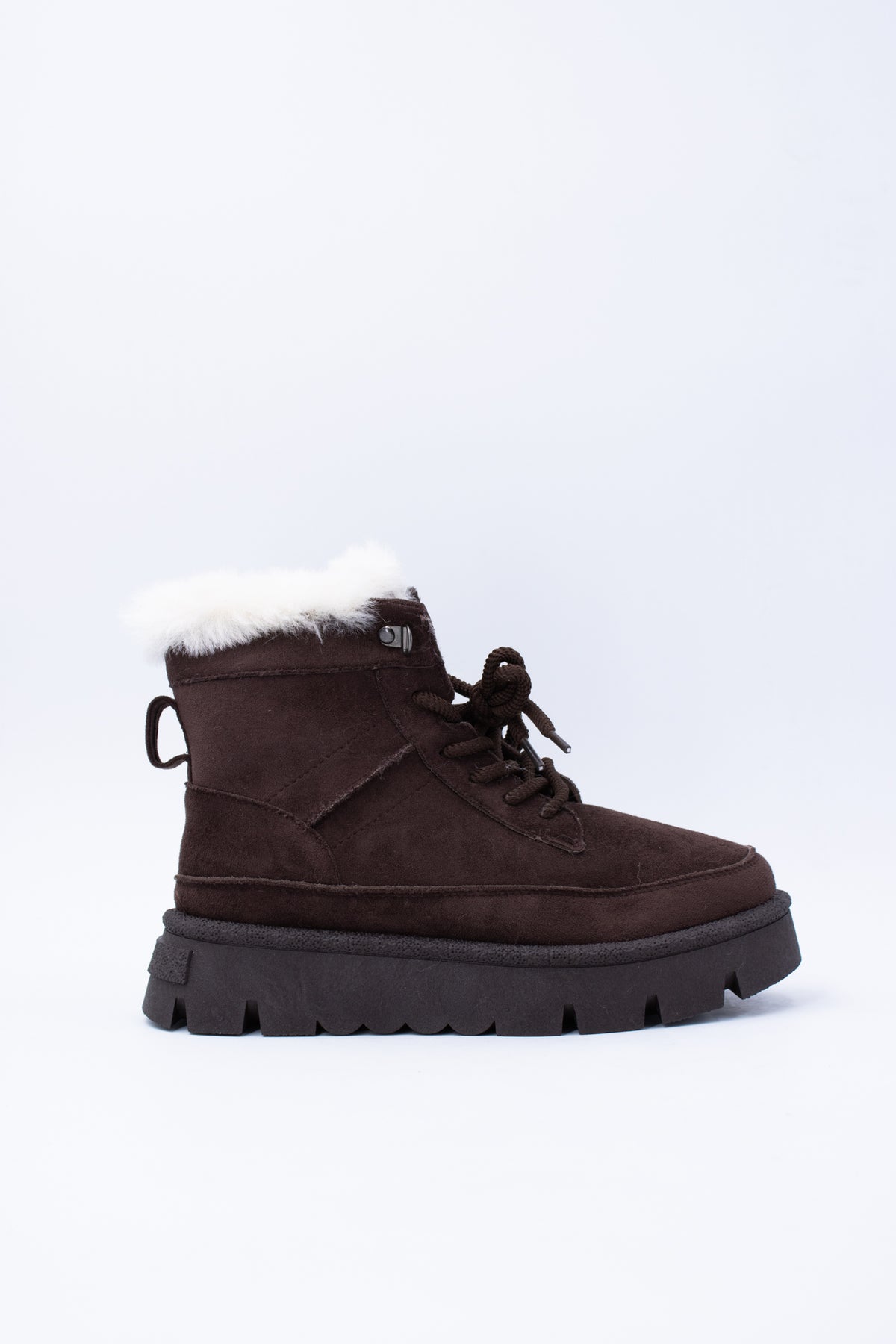 Boots Maya