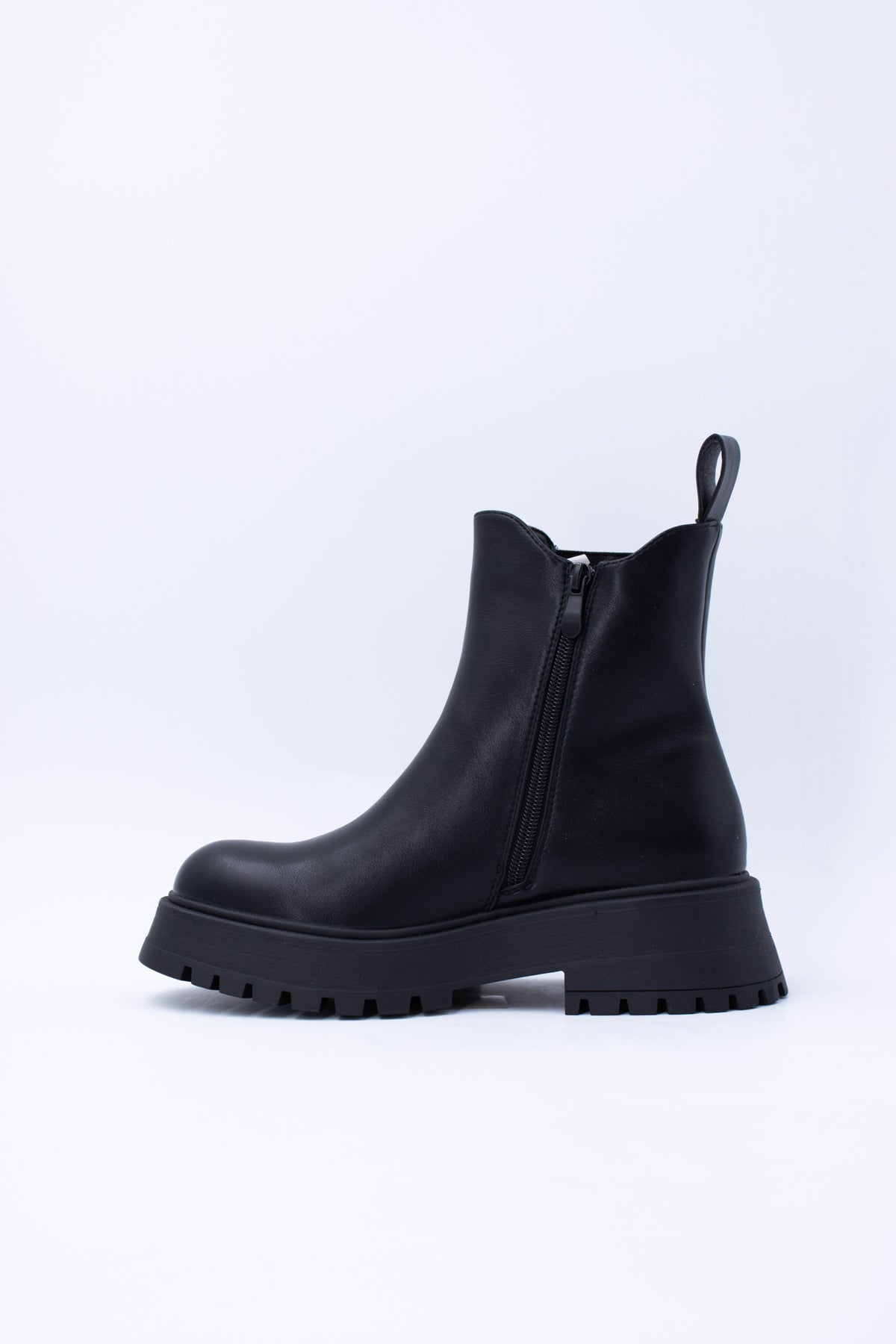 Boots Mila