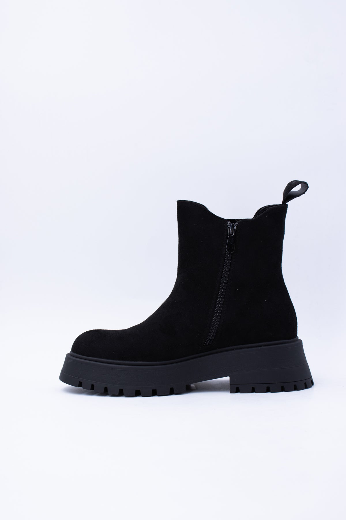 Boots Bella
