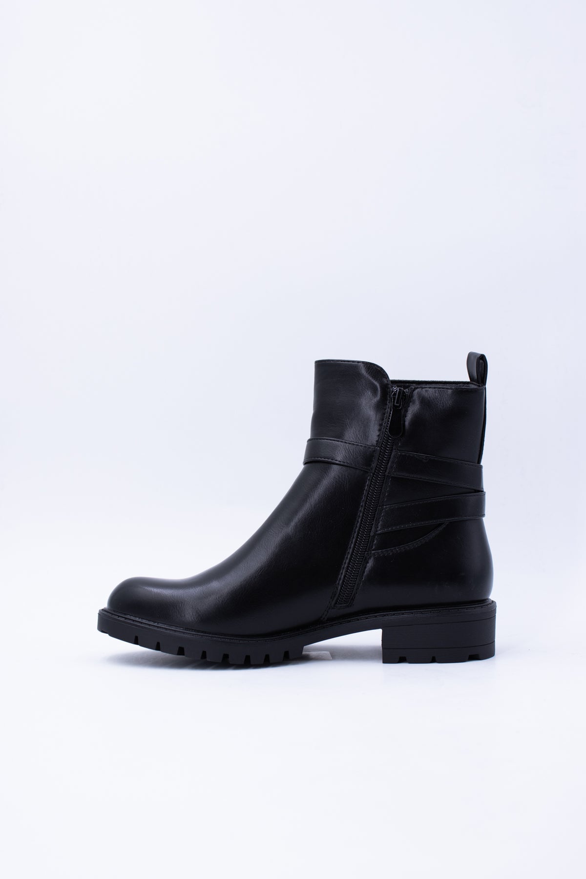 Boots Fora